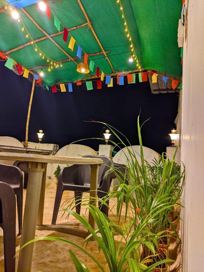Awaara Backpackers Hostel, Alībāg Exterior photo